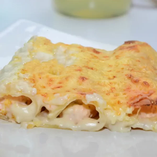 Cannellonis au fromage sauce rosée